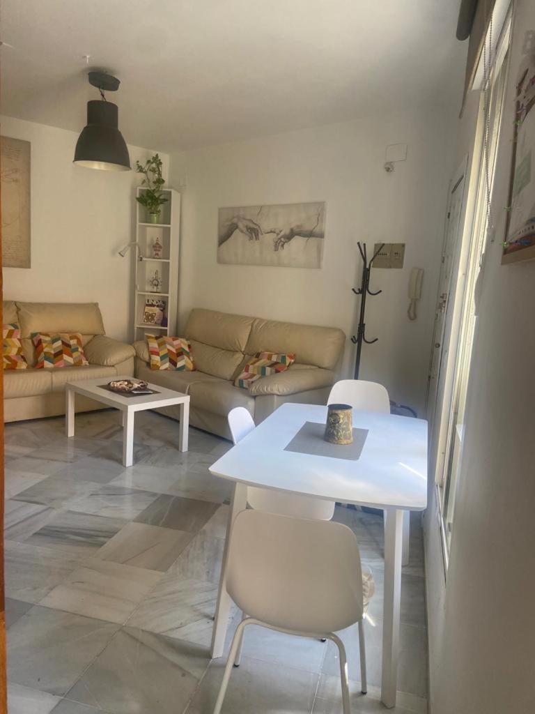 شقة Duplex With Terrace Santa Rufina إشبيلية المظهر الخارجي الصورة