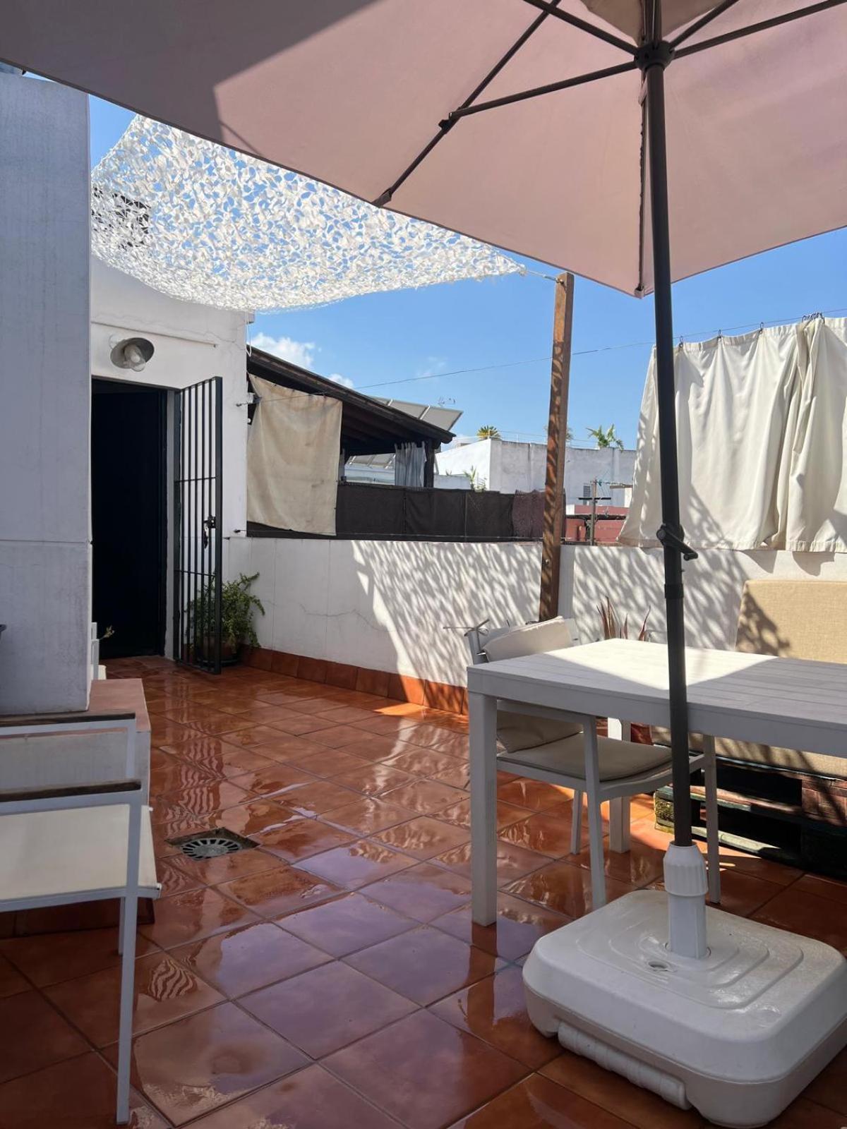 شقة Duplex With Terrace Santa Rufina إشبيلية المظهر الخارجي الصورة